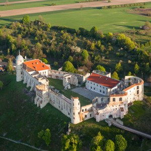 Janowiec, panorama renesansowego zamku. EU, PL, Lubelskie.. Lotnicze.